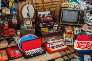 Common Vintage Items That Sell for Big Bucks