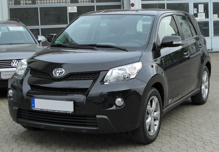 ​Toyota Urban Cruiser (2008–2014)