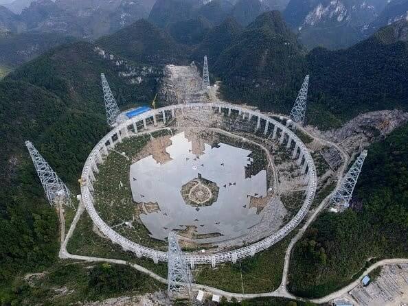 China Has A Giant Telescope That Detects Radio Signals