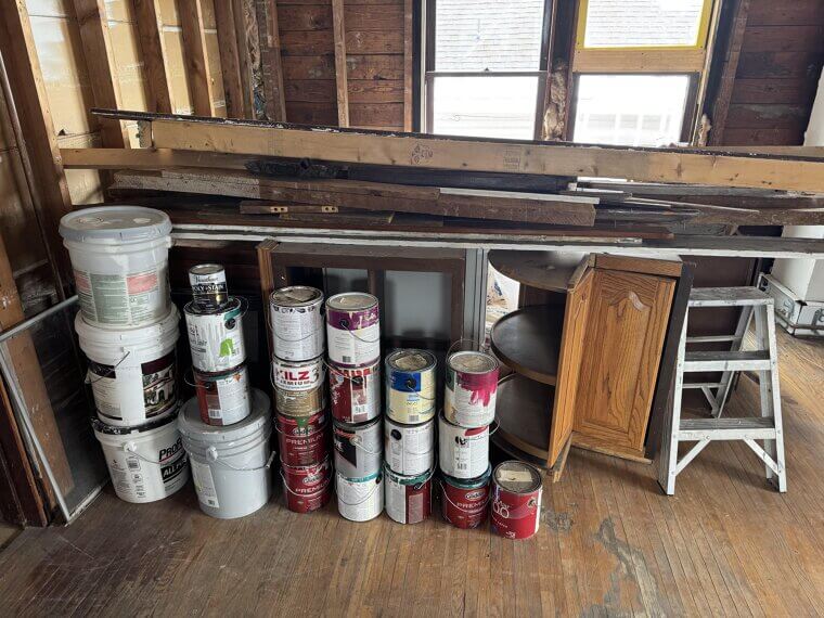 Trash-Bagging Paint Cans