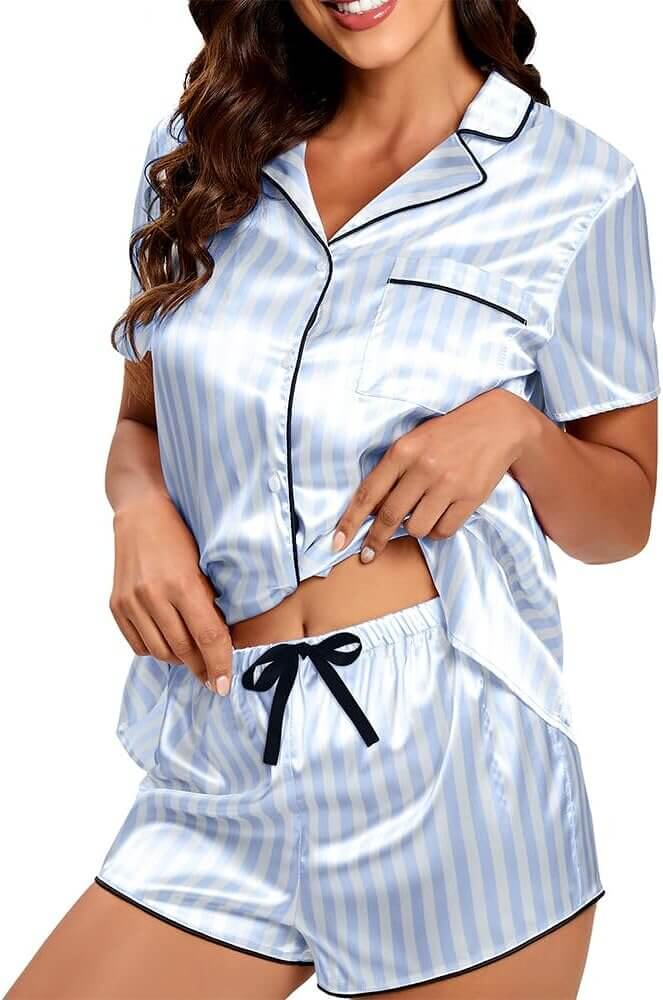 Silk Pajamas Set - Luxurious Comfort for Relaxed Nights 