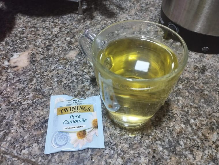 Chamomile Tea to Relax Your Stomach
