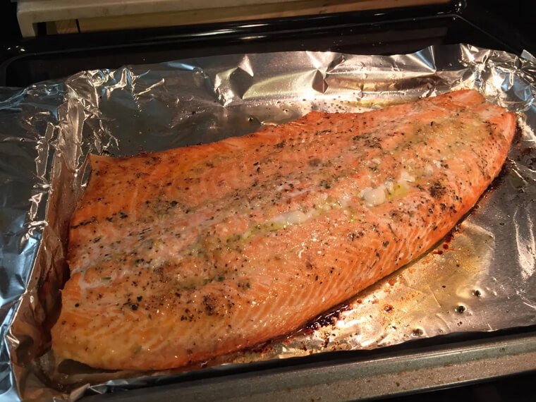 Baked Salmon to Soothe Internal Irritation