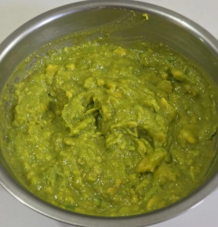 Mashed Avocado for Easy-To-Absorb Fats