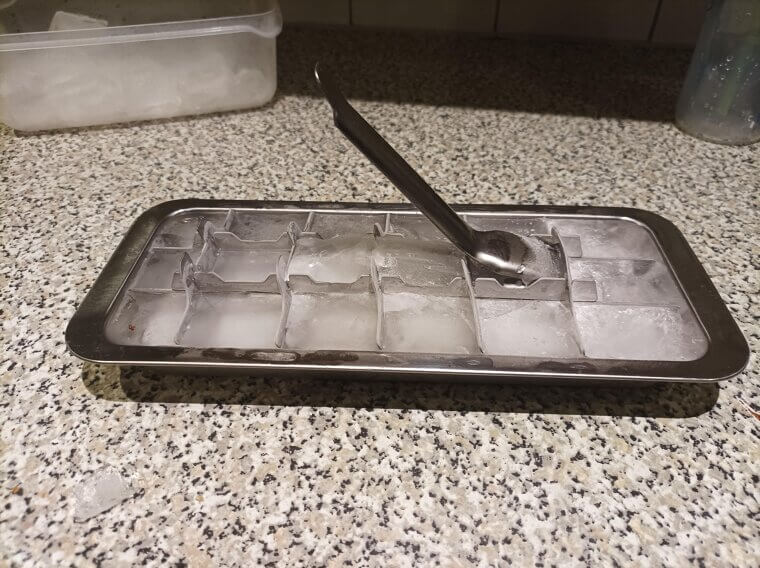 Metal Ice Cube Trays
