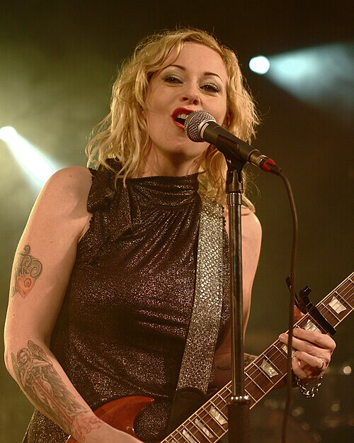Anneke Van Giersbergen (The Gathering) - Ethereal Alternative Metal Vocals and Pioneering Atmosphere
