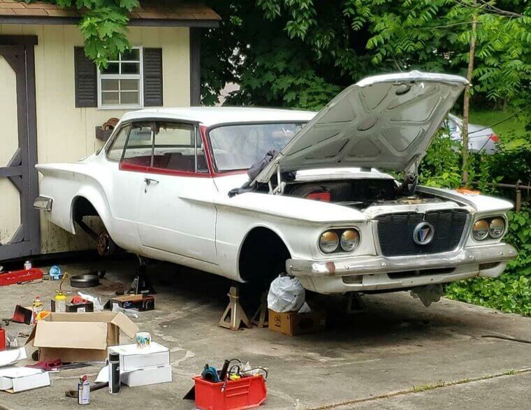 Plymouth Valiant
