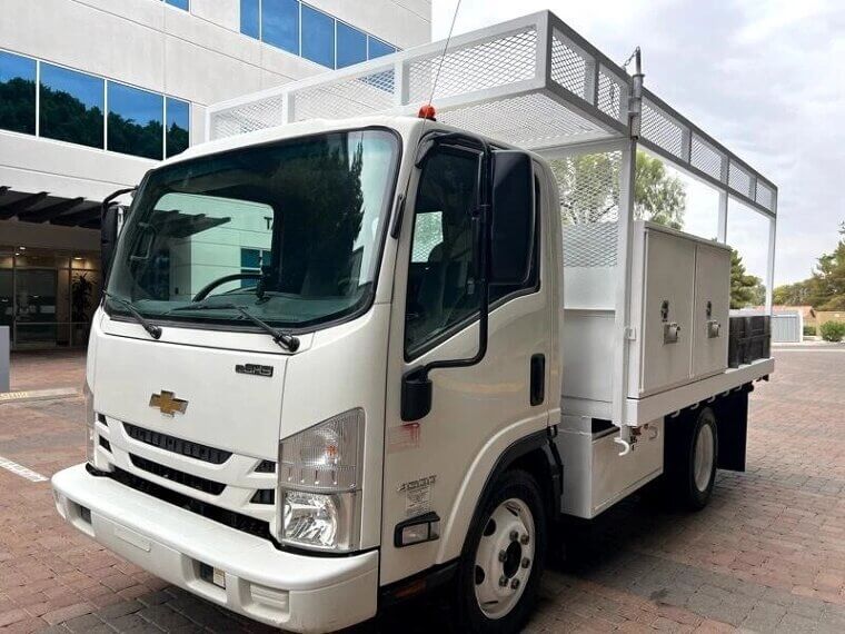 2018 Chevrolet Chassis 4500 Flat Bed Service Body - $39,999