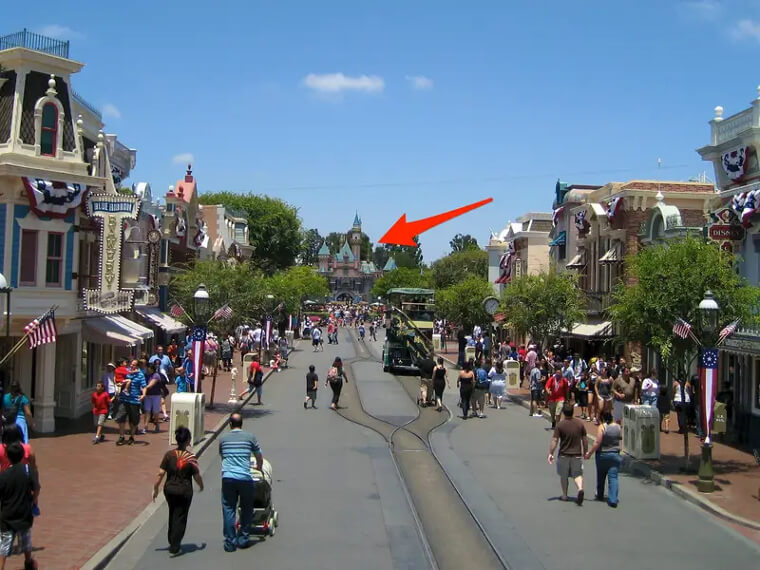 They Used Forced Perspective To Make Buildings Seem Taller