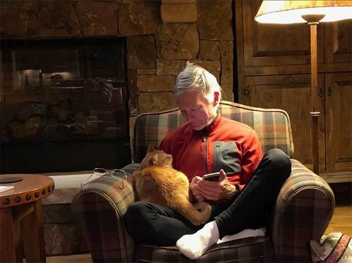 前に1度、彼は猫をもといた場所に戻してくるように言いました