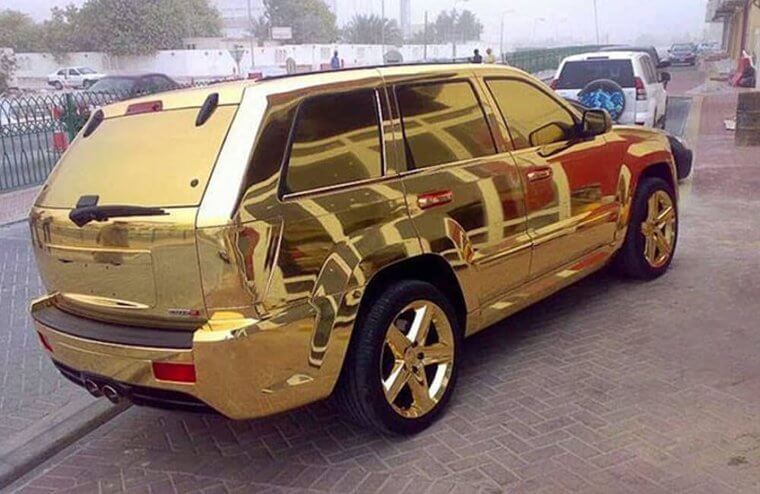 Gold-Painted Jeep Grand Cherokees