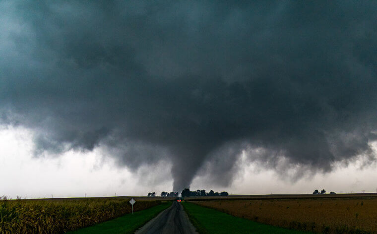 Ein Innenkeller ist der beste Ort für einen Tornado