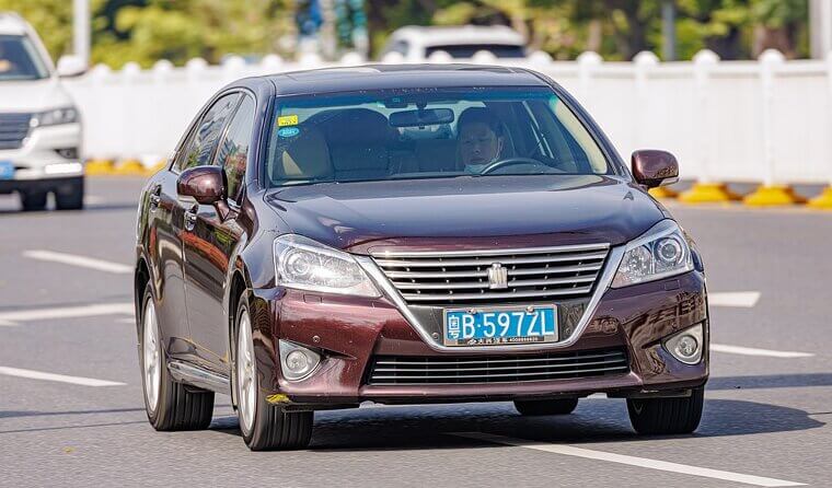 Toyota Crown (Global)