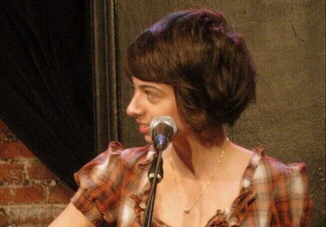 Kate Micucci In Real Life: The Bold Performer Who Lives for the Spotlight