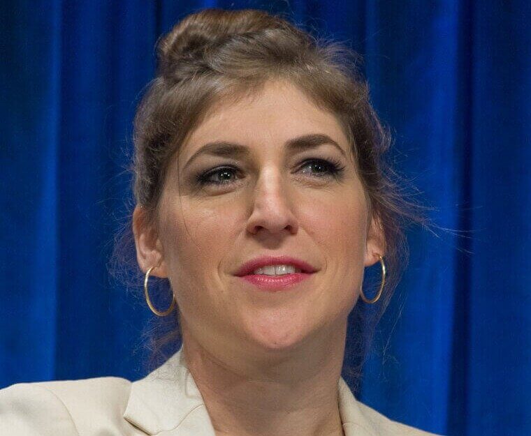 Mayim Bialik In Real Life: The PhD Who Auditioned for Health Insurance