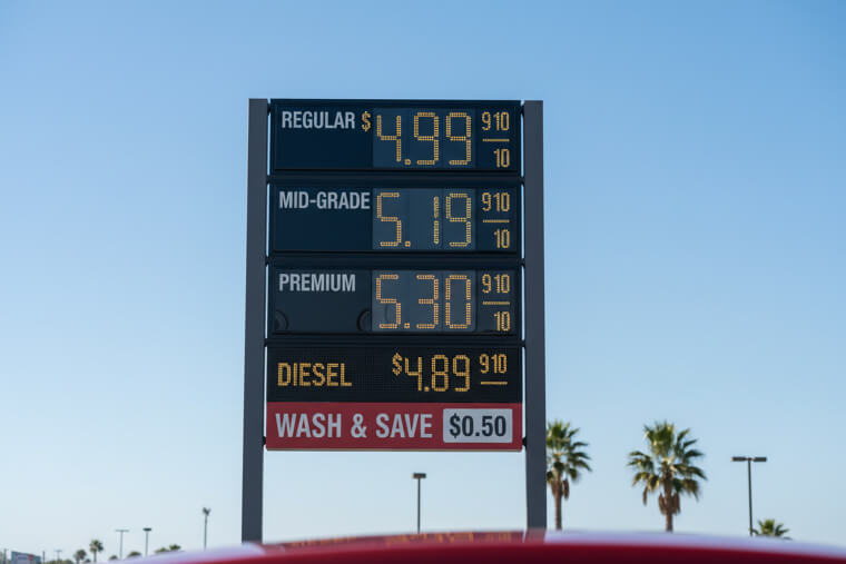 The Gas Station Sign That Broke Basic Math