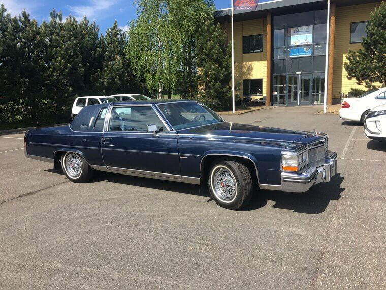 Cadillac Fleetwood Brougham