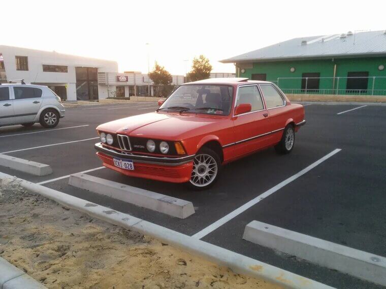 BMW E21