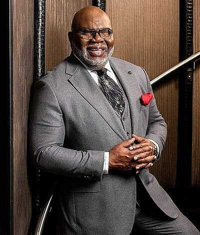 T. La valeur nette de T. D. Jakes : 18 millions de dollars