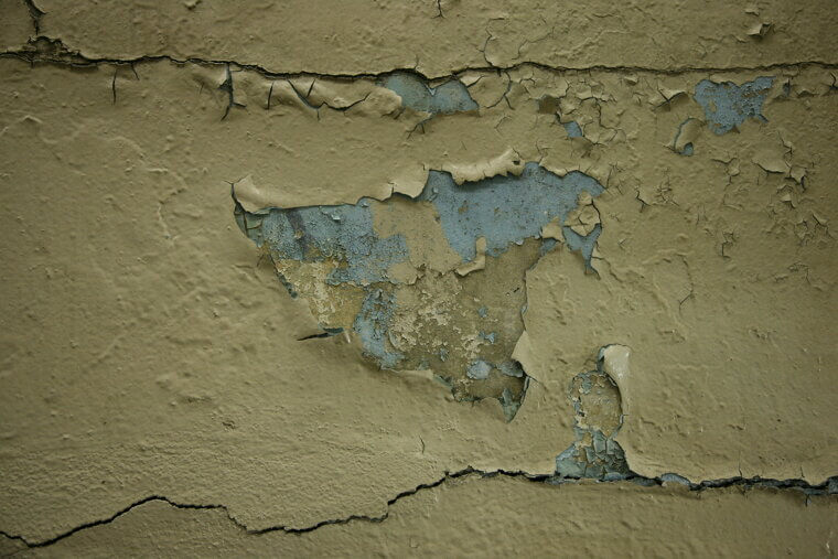 Patch up Wall Scuffs and Paint Chips