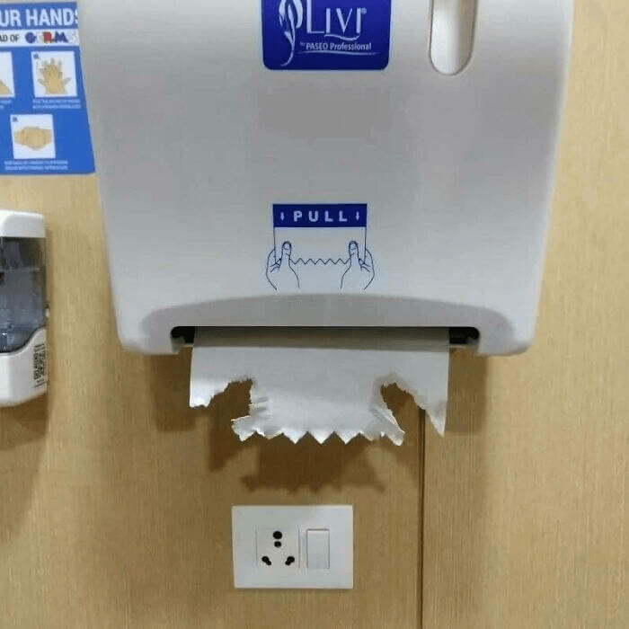 Tire, mais ne le fais pas vraiment