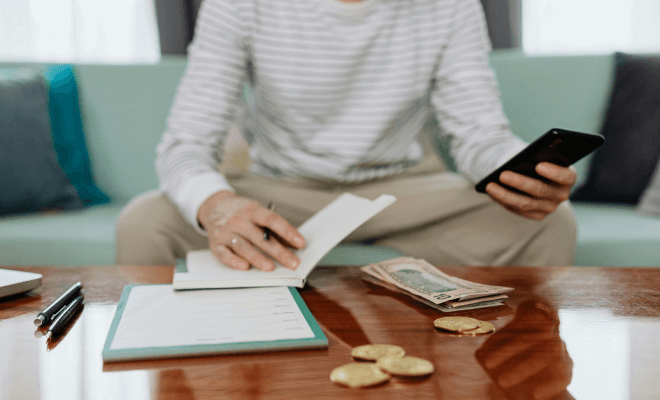 Building Confidence in Managing Your Own Finances