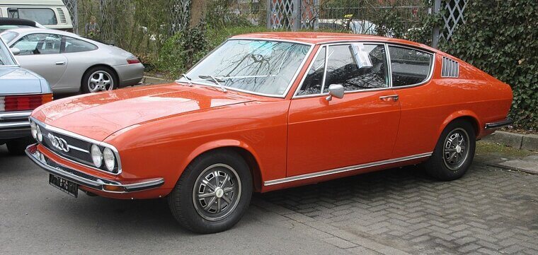 Audi 100 (5000)