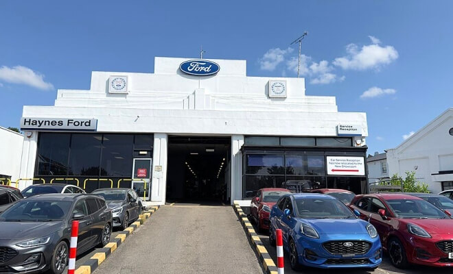 Costly Mistakes You're Making at the Car Dealership