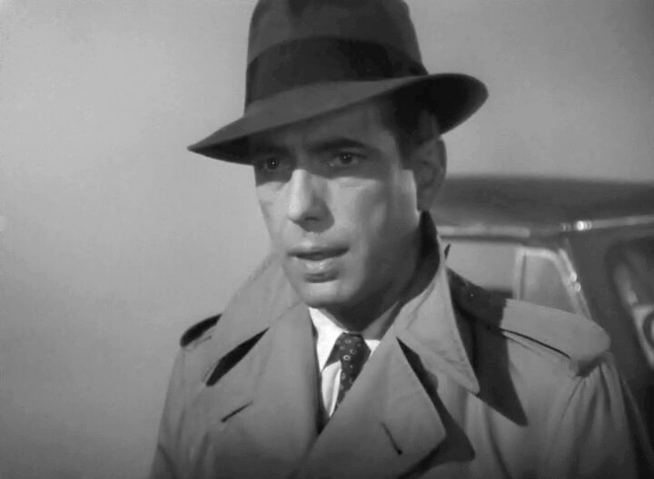 Humphrey Bogart’s Aquascutum Trench: The $100,000 Uniform of Mystery in "Casablanca"