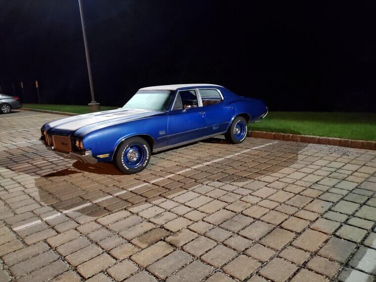 1972 Oldsmobile Cutlass S Holiday Coupe