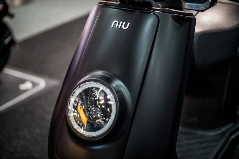 Anti-Glare Matte Finishes to Reduce Visual Strain