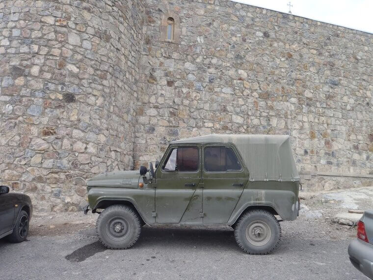 UAZ-469