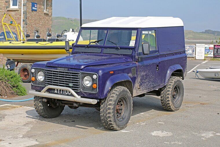 Land Rover Defender