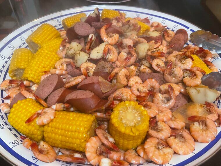 Frogmore Stew / Lowcountry Boil (Shrimp, Sausage, Corn, Potato)