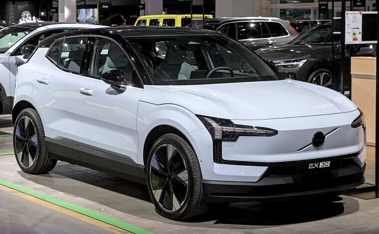 Volvo EX30 Performance Refresh