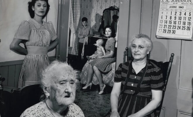 Signs Your Neighborhood Is No Longer Right for Seniors