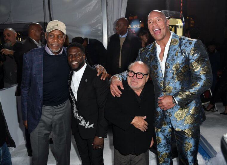 Дэнни ДеВито - 4'10"