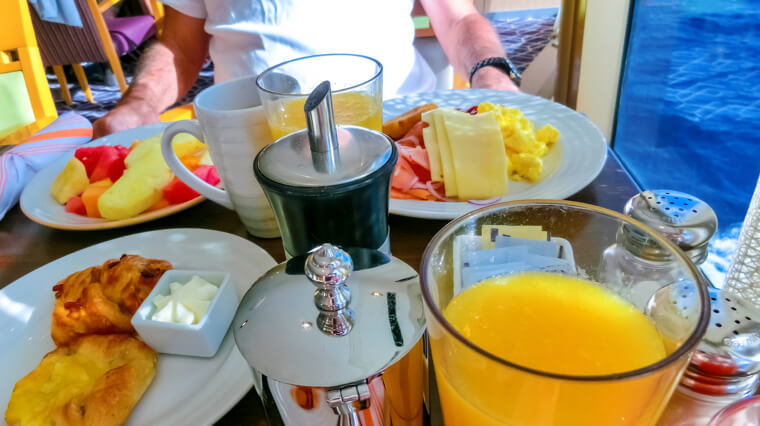 Dining Room Food Quality Declining Fast