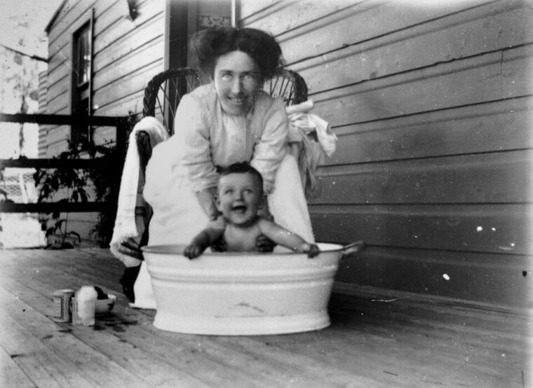 Families Bathed in the Same Bath Water