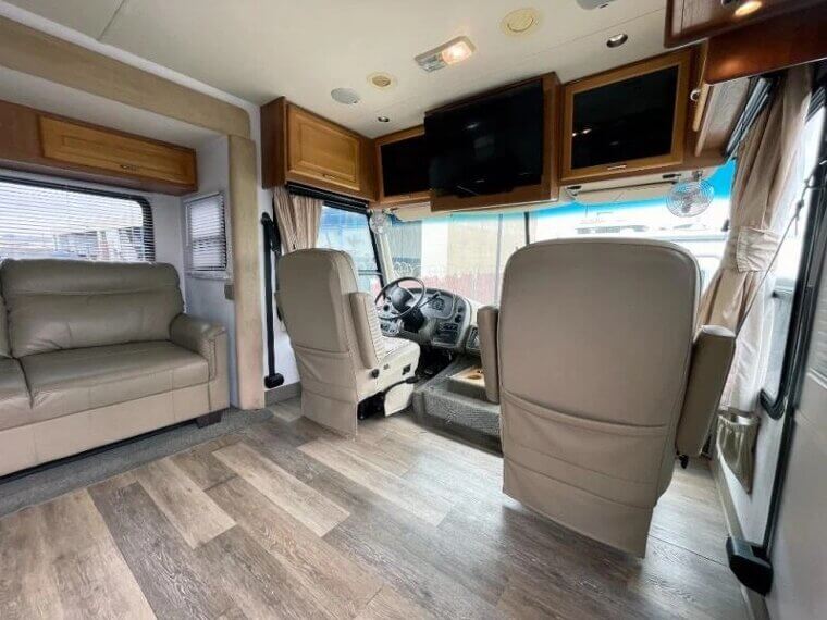 2006 National Sea Breeze - $2,175