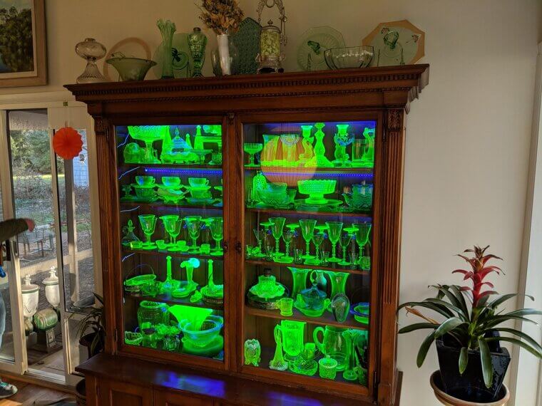 Uranium Glass That Glows Under Blacklight