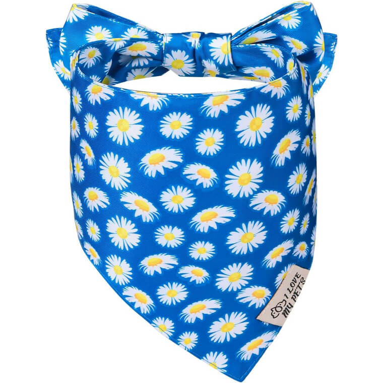 Daisy Floral Dog Bandana - Stylish and Soft for Your Pet - Don’t Miss the 37% Discount!