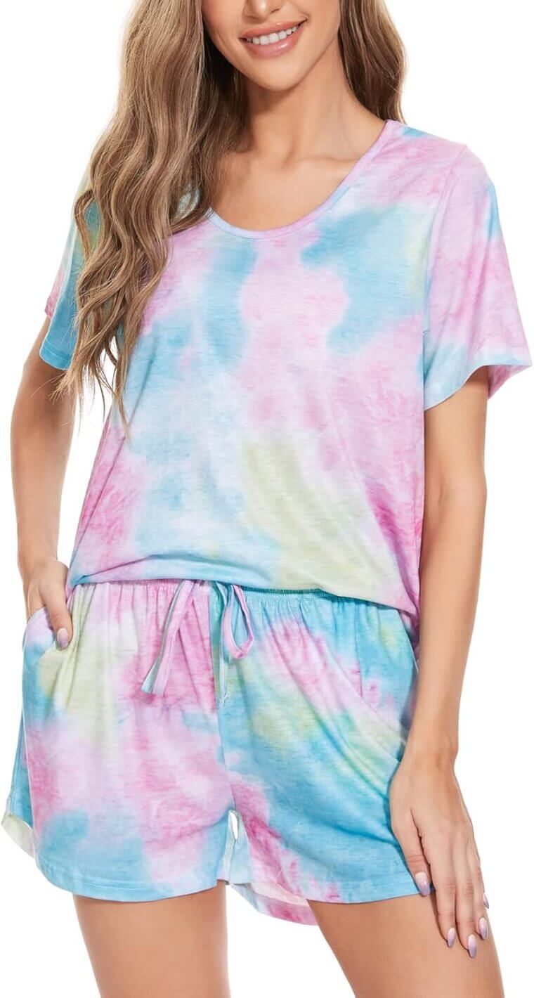 MOYEE Pajama Set - Cozy Short Sleeve Loungewear with Pockets 