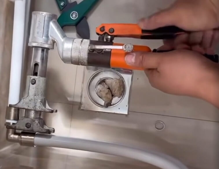 Compression Sleeve Tool