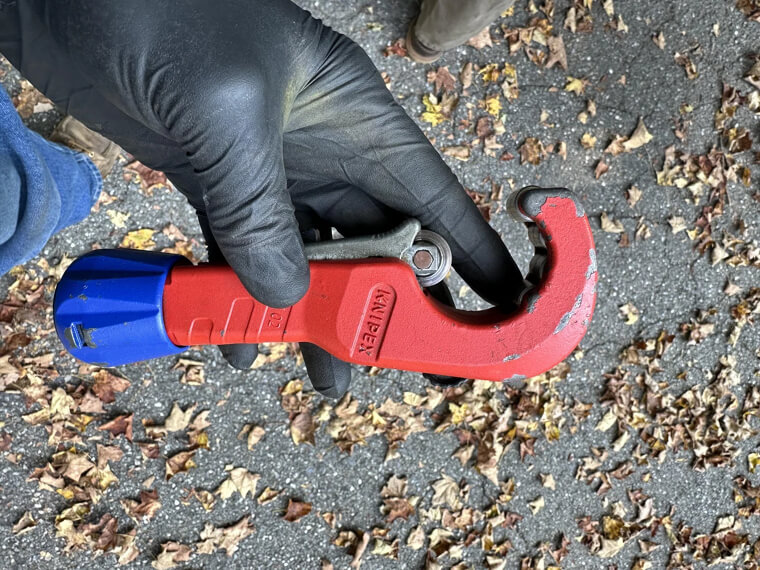 Tubing Cutter