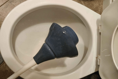 The Best Cheap Tools Plumbers Say Are Just as Good as the Expensive Ones