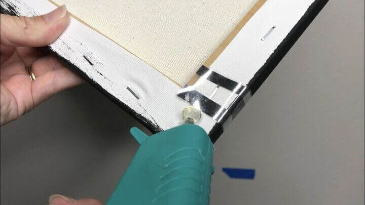 Perfectly Align Your Picture Frames