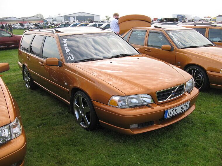 Volvo V70R (2003–2007)