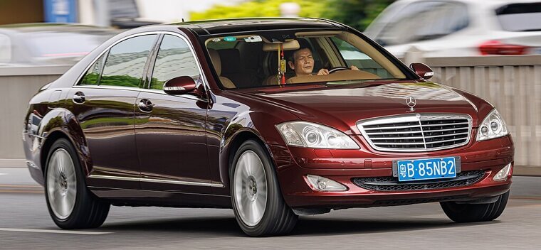 Mercedes-Benz S-Class (W221, 2006–2013)