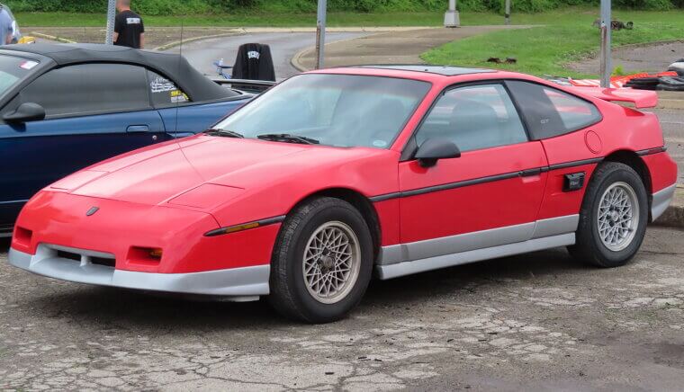 Pontiac Fiero GT